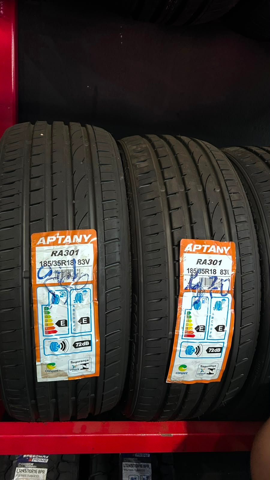 185/35R18