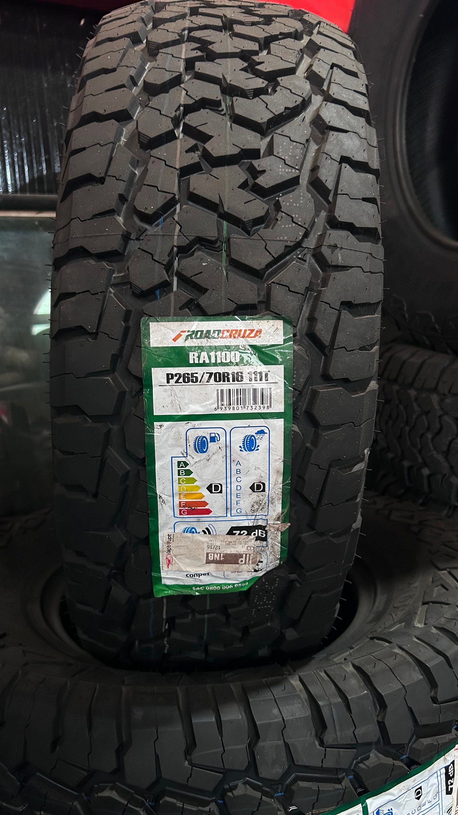 265/70R16 Misto