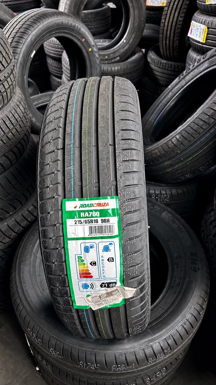 215/65R16
